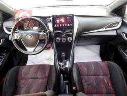 تۆیۆتا یارس